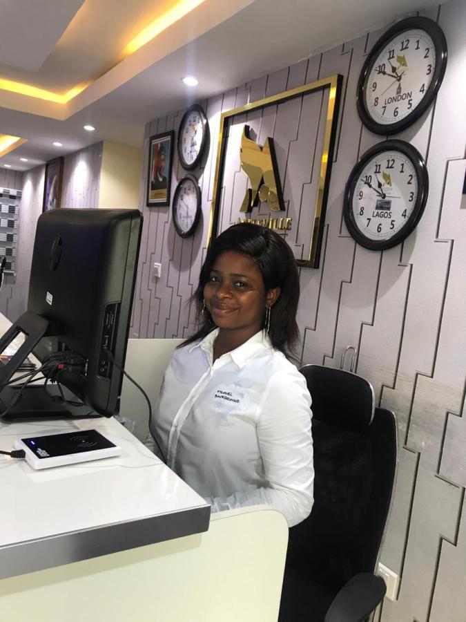 Appleville Suites Ikeja Exterior photo