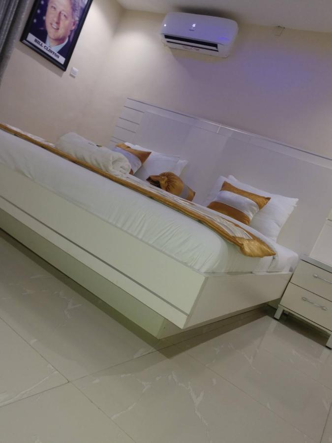Appleville Suites Ikeja Exterior photo